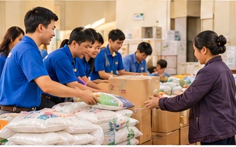 Minh hoạ: đôi bàn tay nâng trái tim