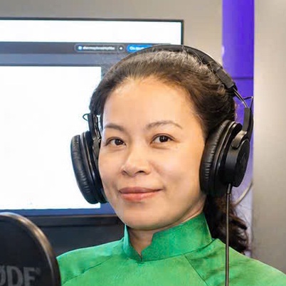 Ca sĩ Phương Tri